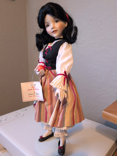 Diana effner snow - 16",